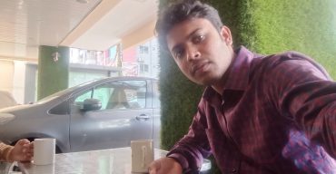 আজ আমাদের প্রথম বিবাহ বার্ষিকী