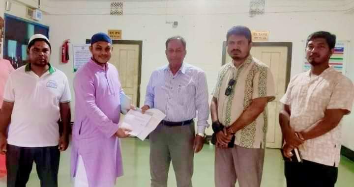 এলজিইডির পিডির হাতে প্রস্তাবনা তুলে দিলেন নবাবপুর ইউপি চেয়ারম্যান জহির