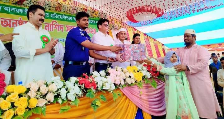 ধর্মচর্চায় অনন্য উদ্যোগ: নবাবপুরে ২৯৪ শিশুকে দেওয়া হলো বাইসাইকেল