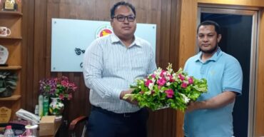 সোনাগাজীর নবাগত ইউএনও’র সাথে সৌজন্য সাক্ষাৎ করলেন ইউপি চেয়ারম্যান জহির